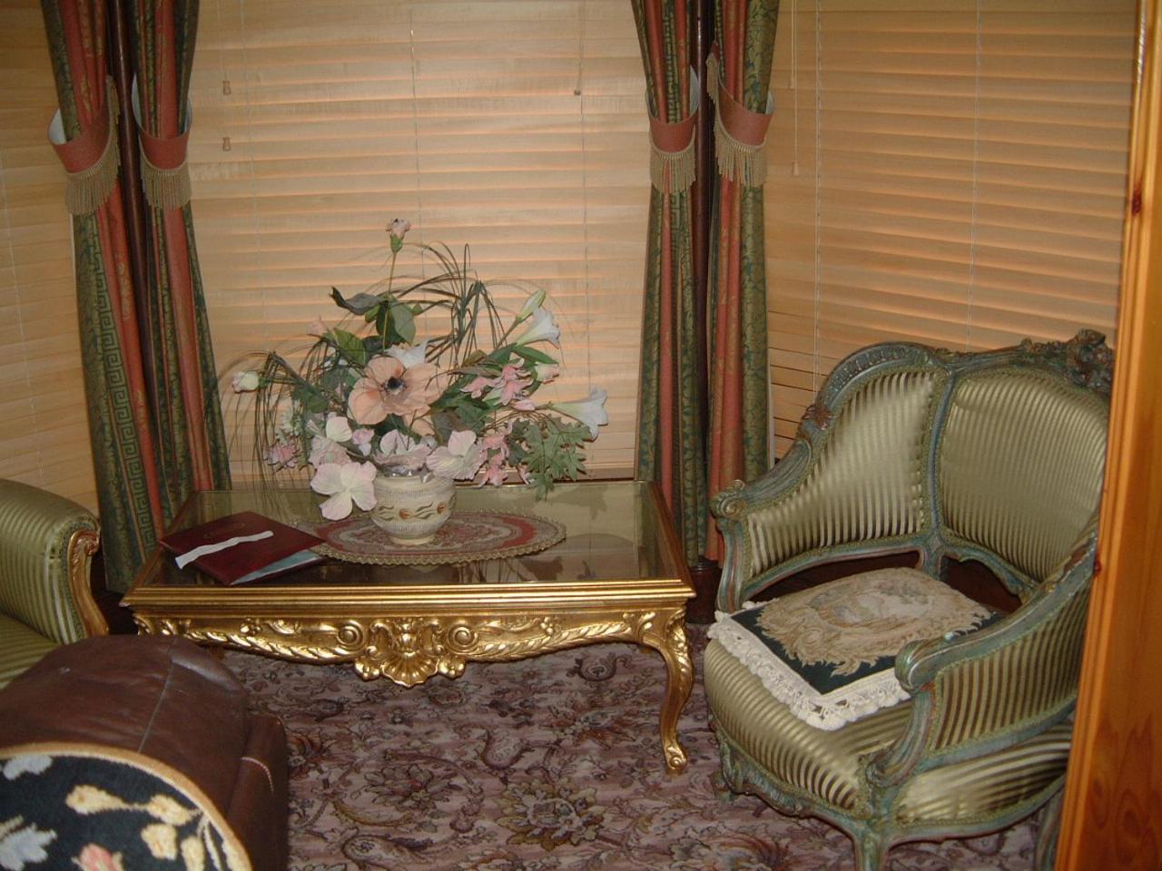 Manor House B And B Ларн Экстерьер фото